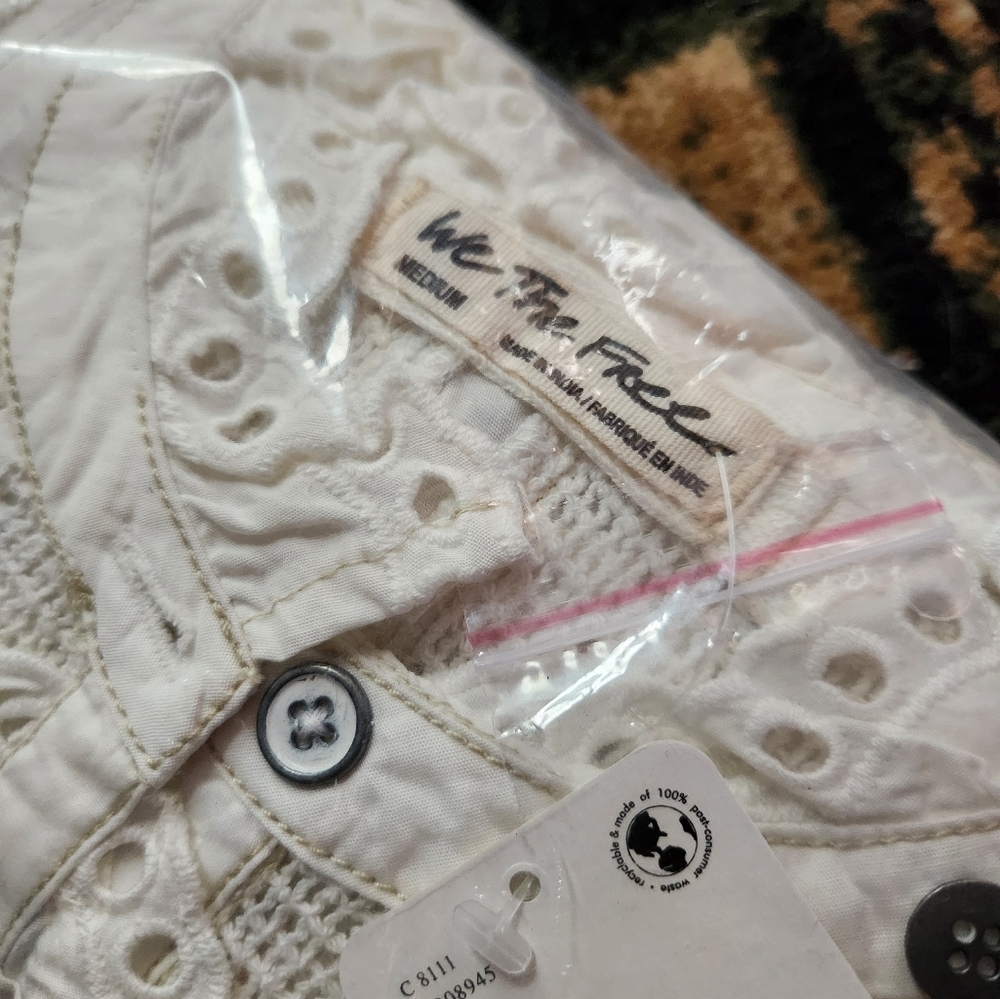 Free people ruffle Eyelet shirt - Picture 8 of 10